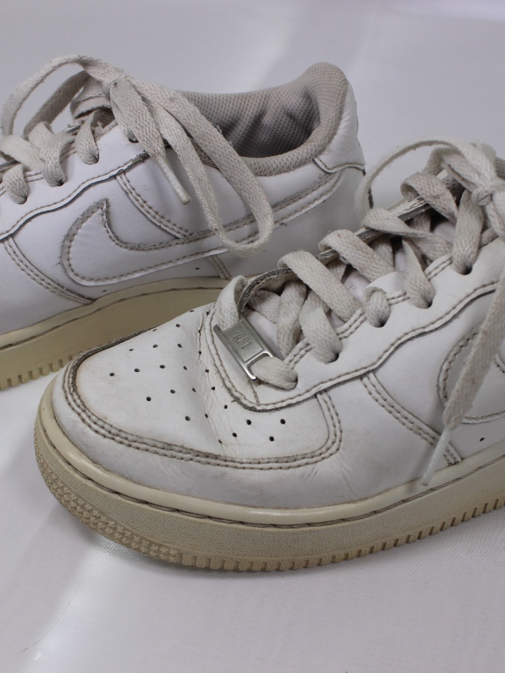 Nike Air Force 1 Low White Kids Sneakers 5Y